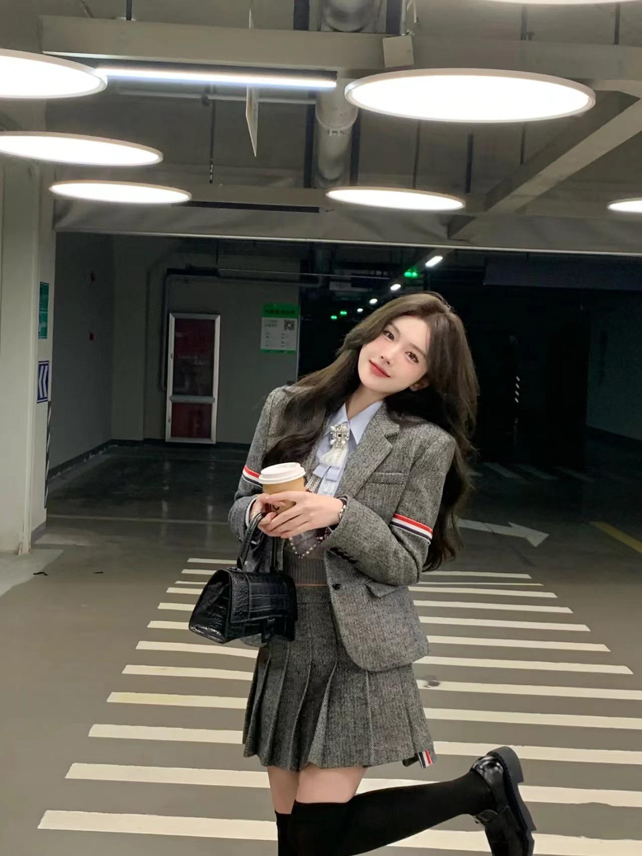 2025SS Suit + skirt THOM TREND