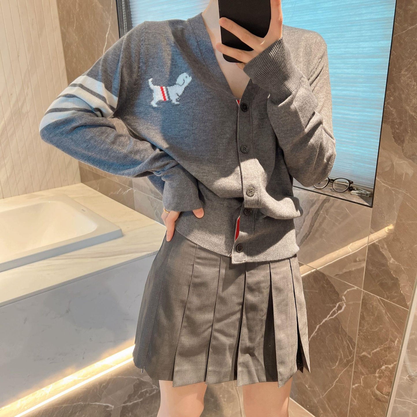 Women's jacquard cardigan sweater(副本) THOM TREND