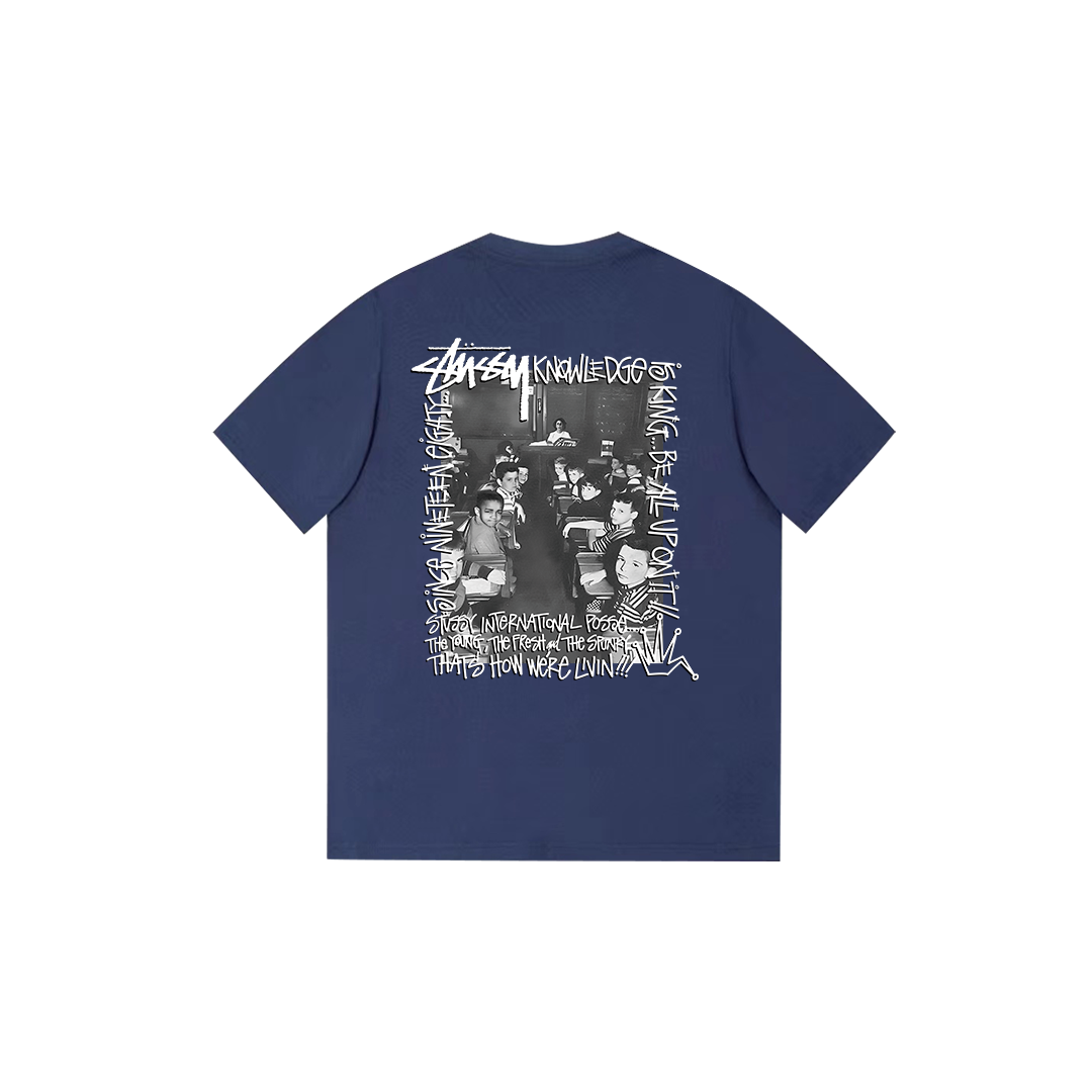 Classroom portrait print T-shirt
