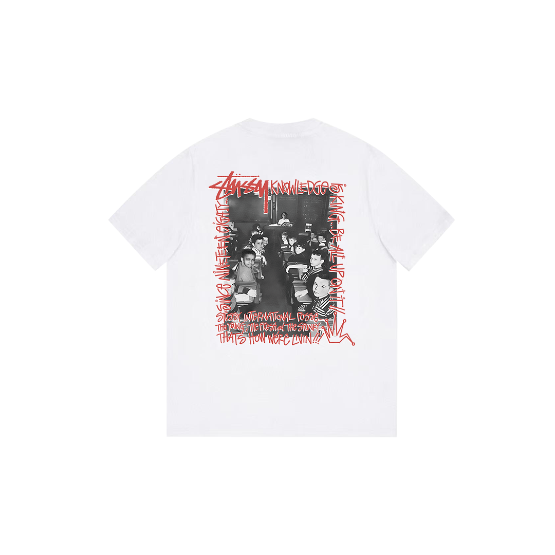 Classroom portrait print T-shirt