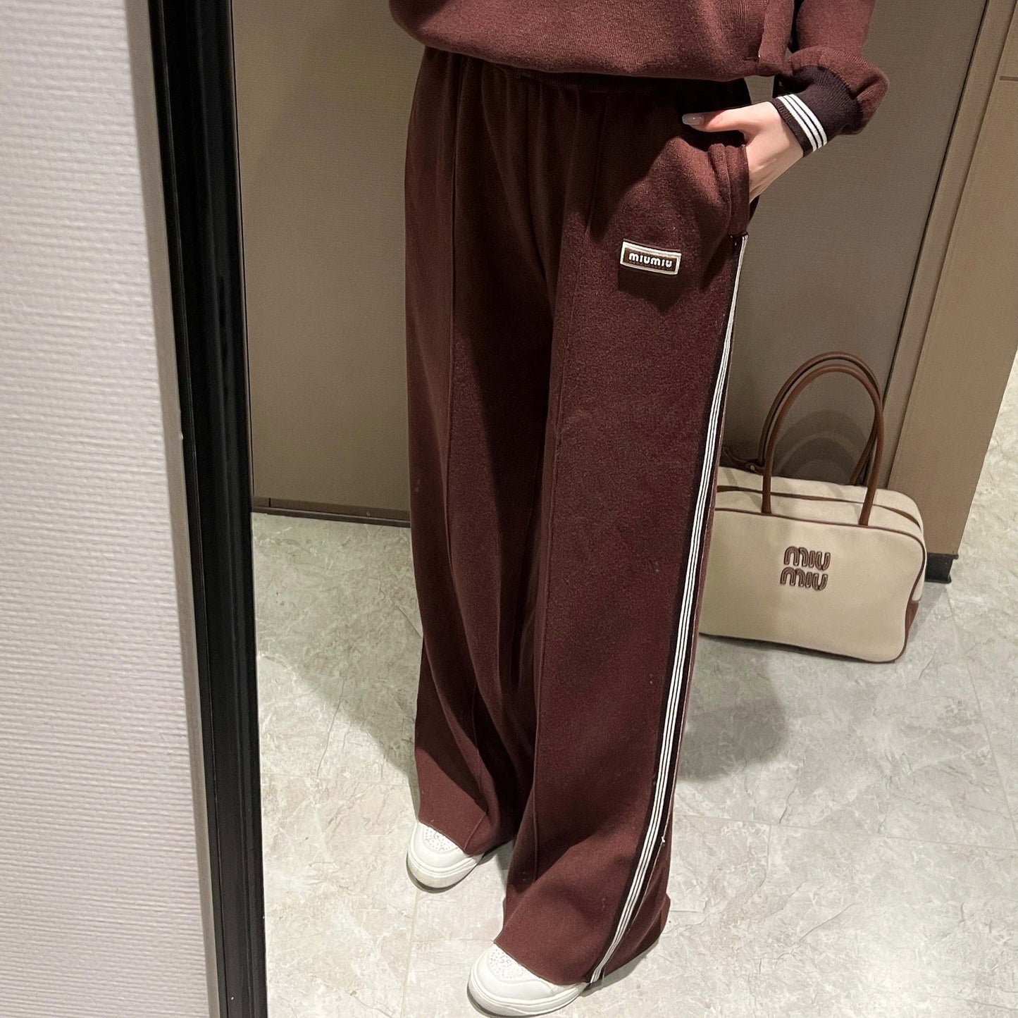 2025SS Contrast color knitted tracksuit THOM TREND