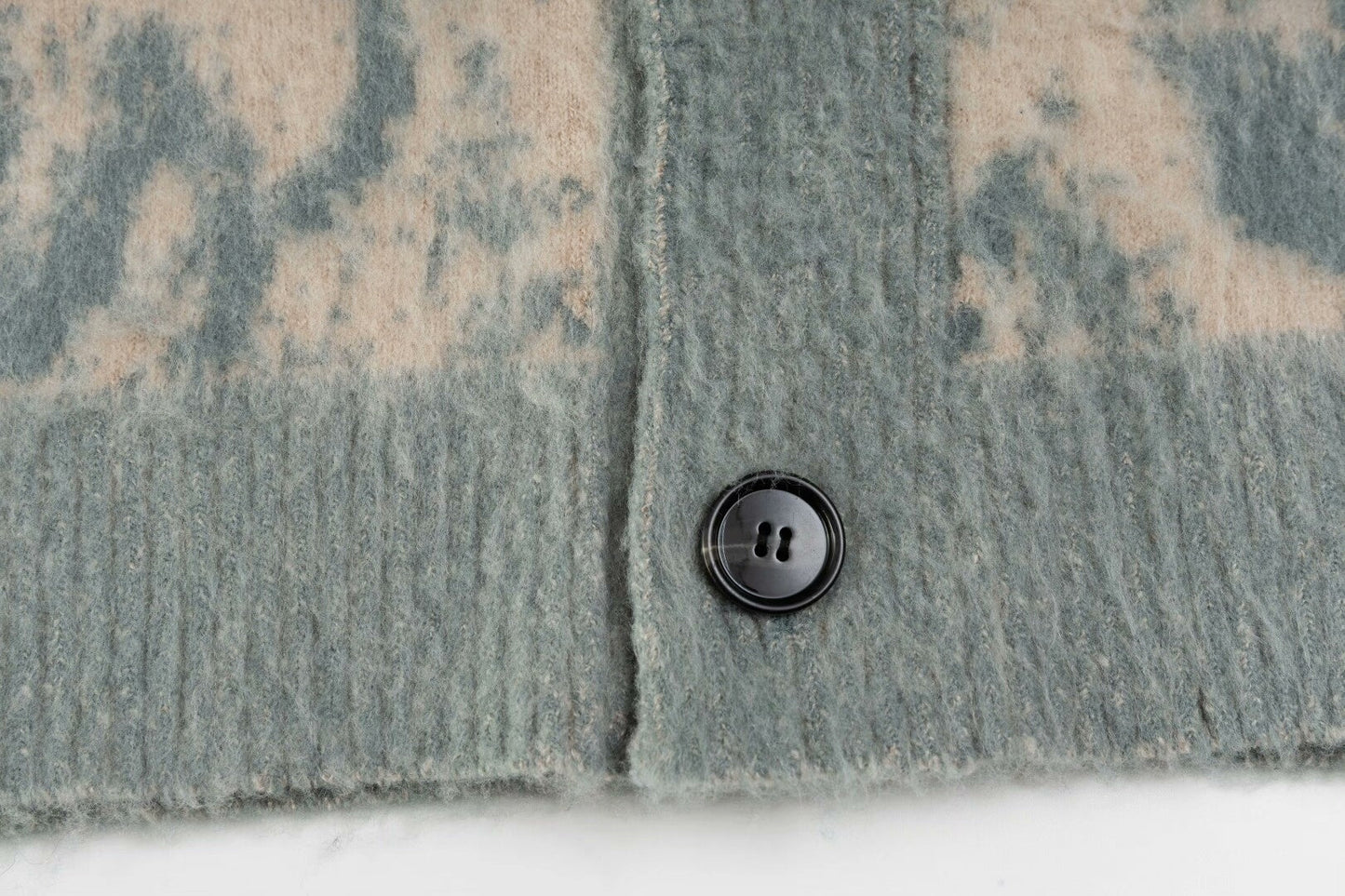 Rendering sweater THOM TREND