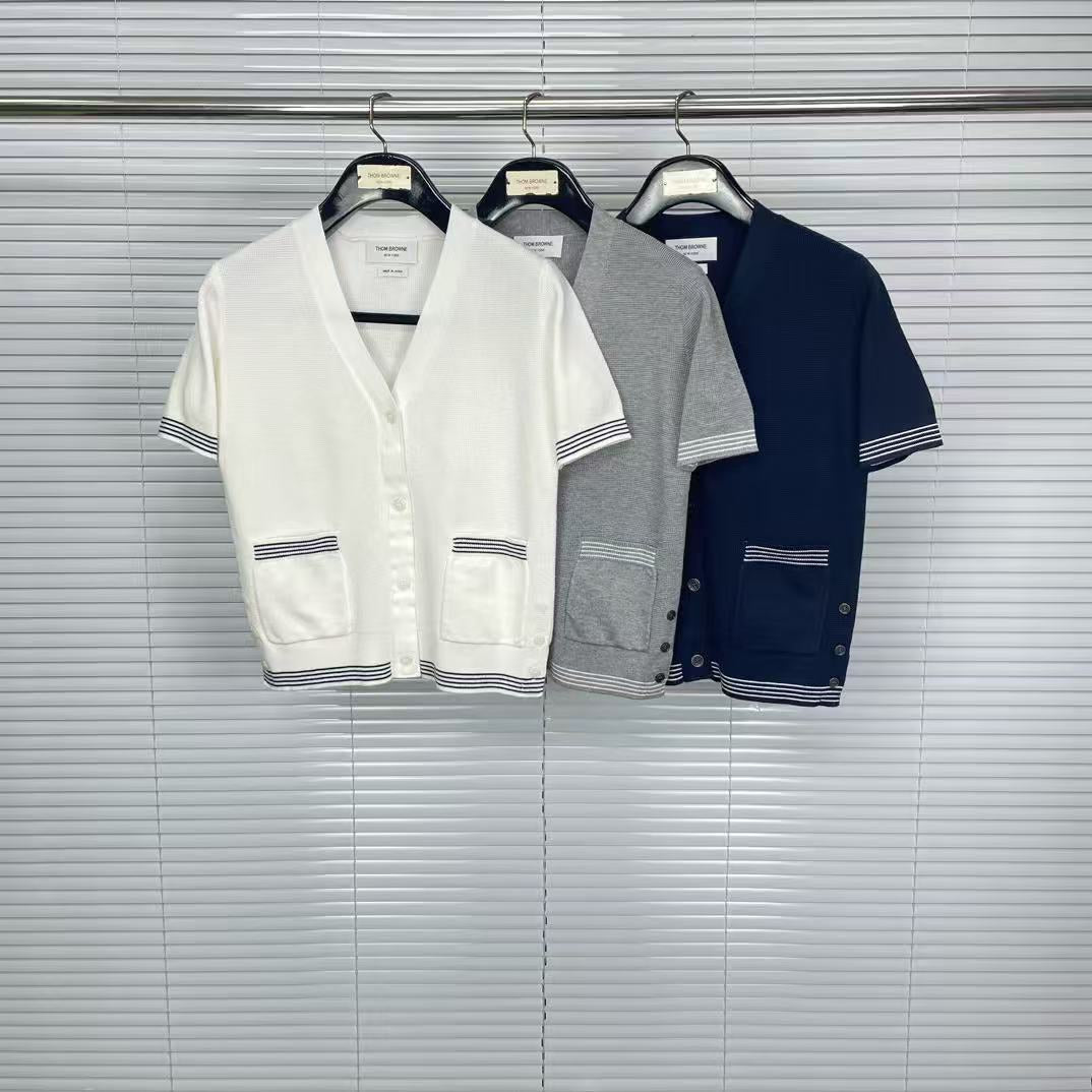 2025SS  V-neck short sleeves THOM TREND