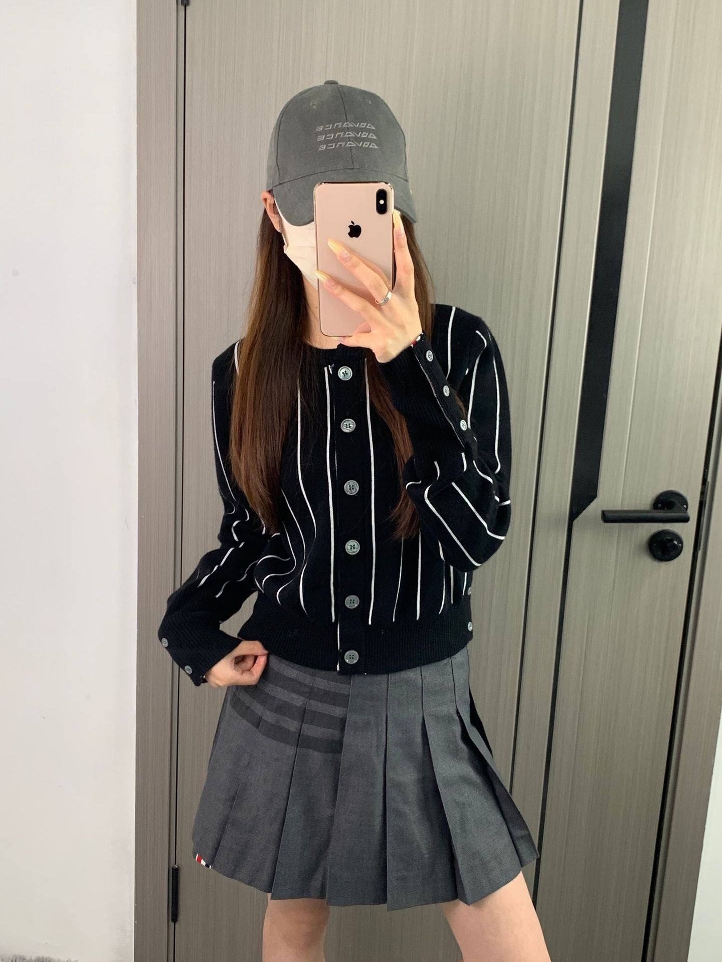 2025SS vertical striped cardigan THOM TREND