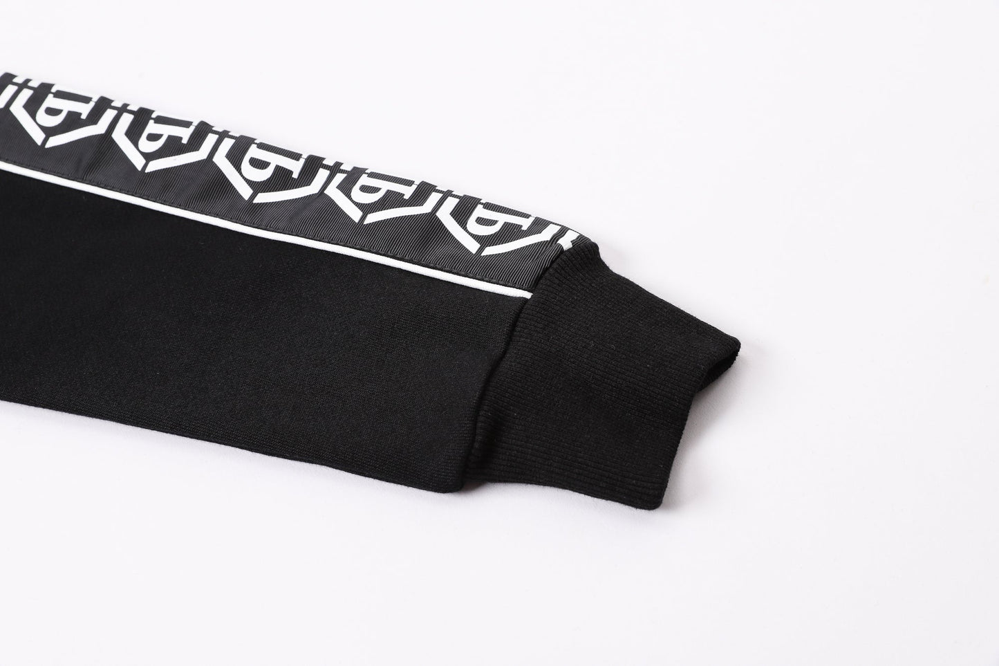 New-2025 Man Black Hoodie