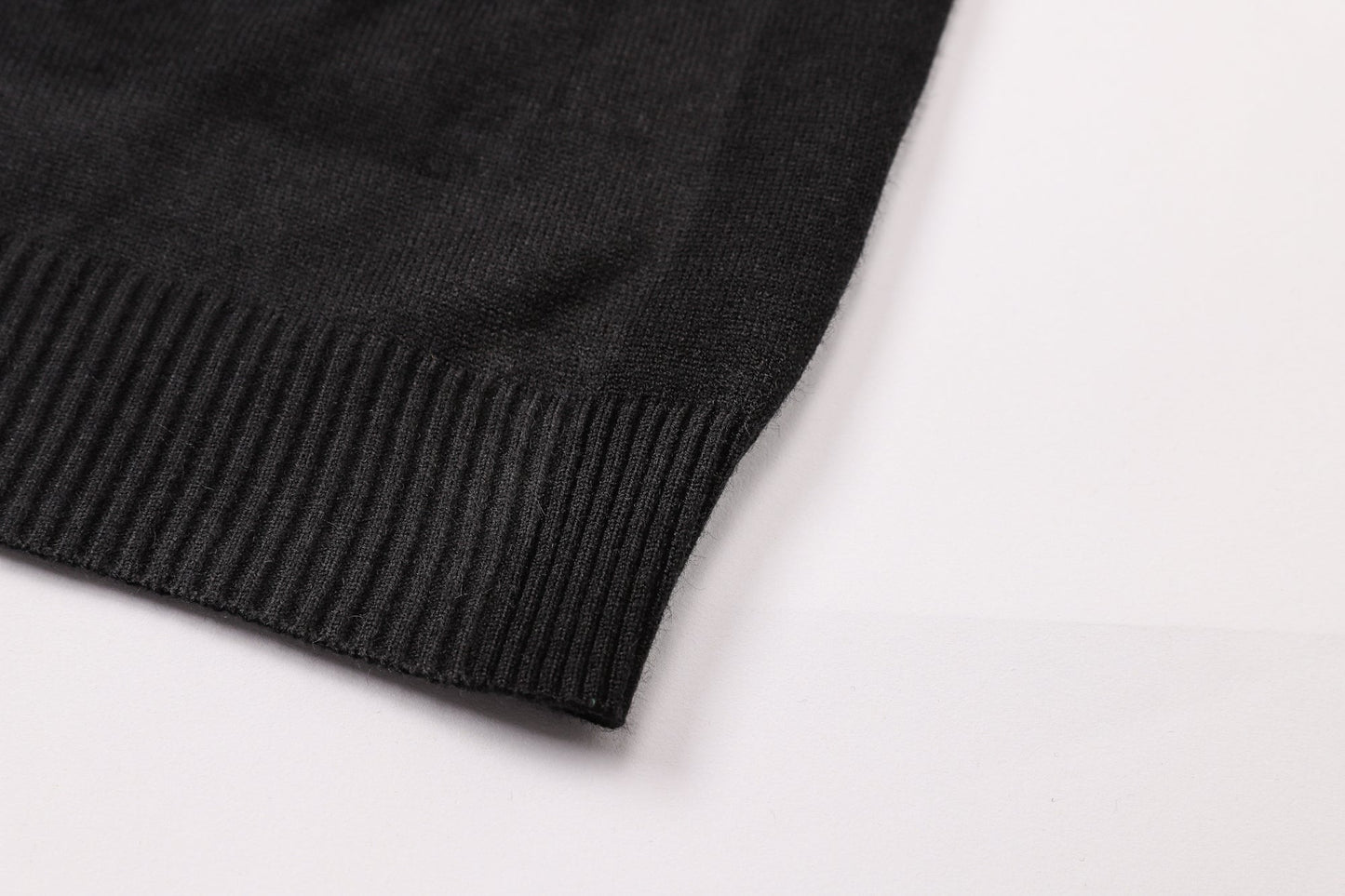 SOLO-black Fleece Sweatshirt