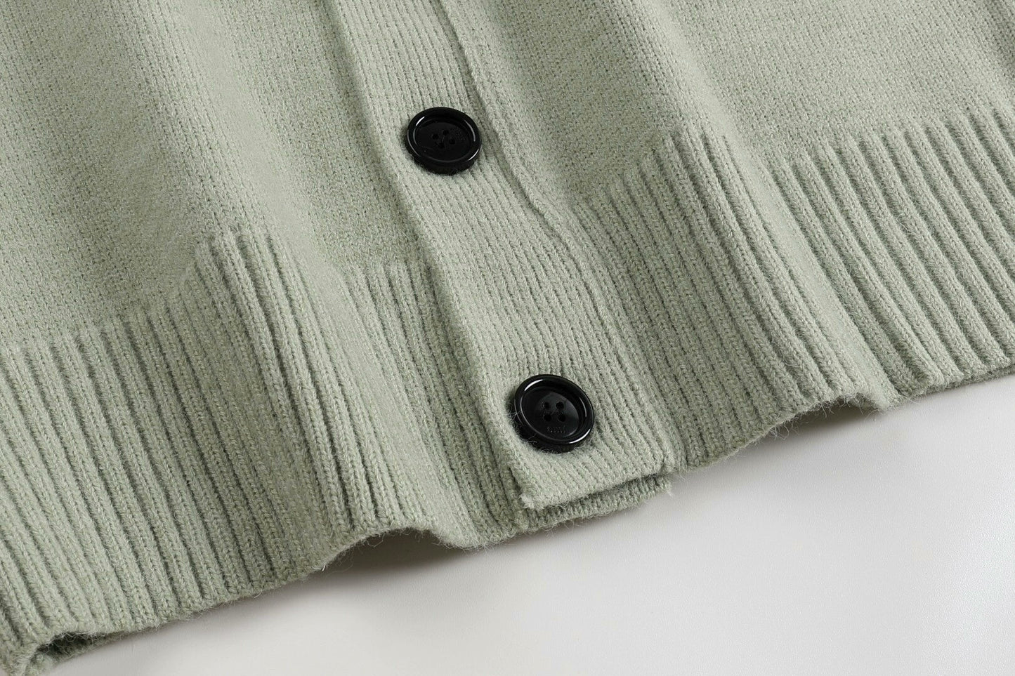 Big Heart Wool Sweater THOM TREND