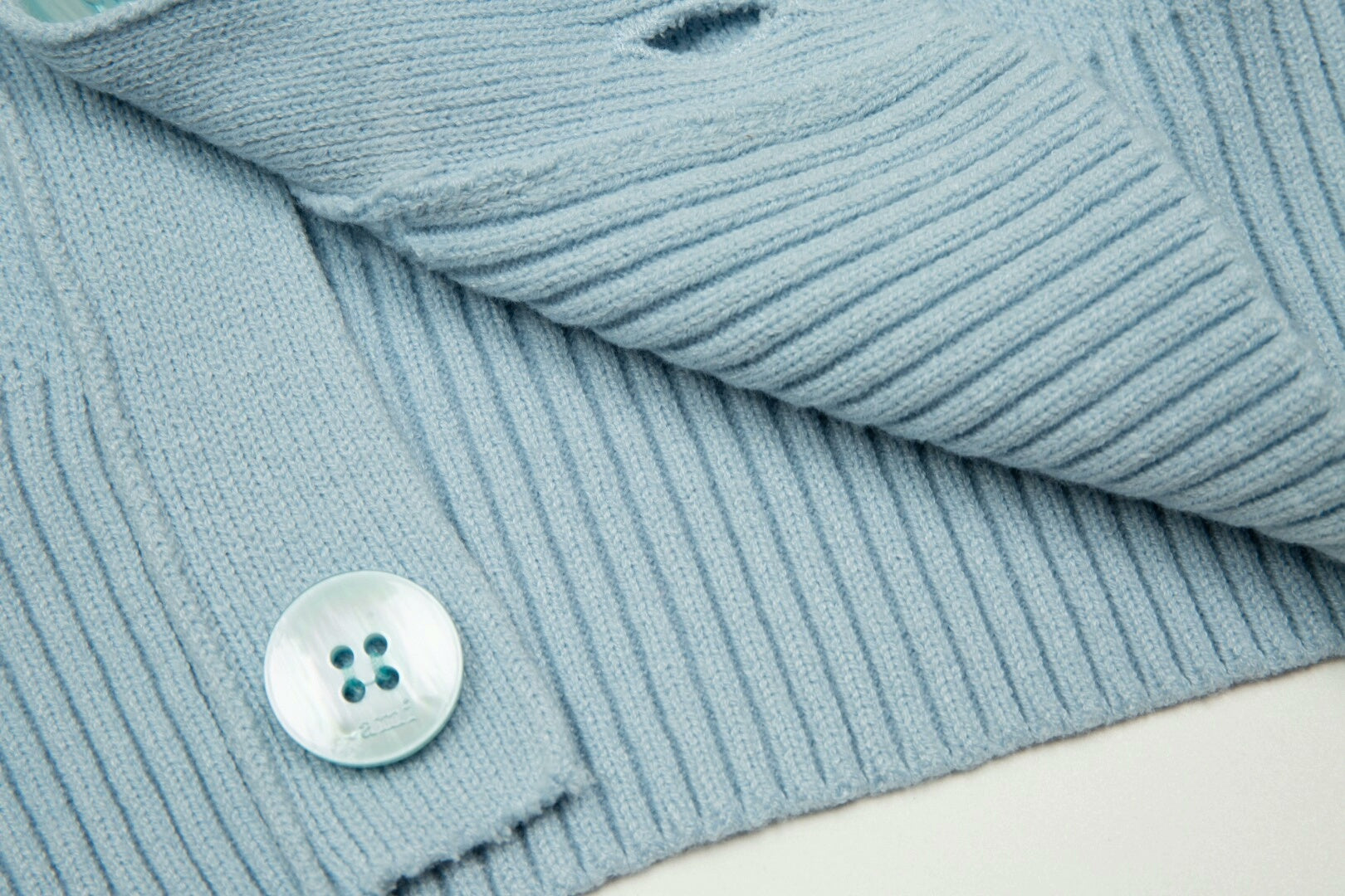 Big Heart Wool Sweater THOM TREND