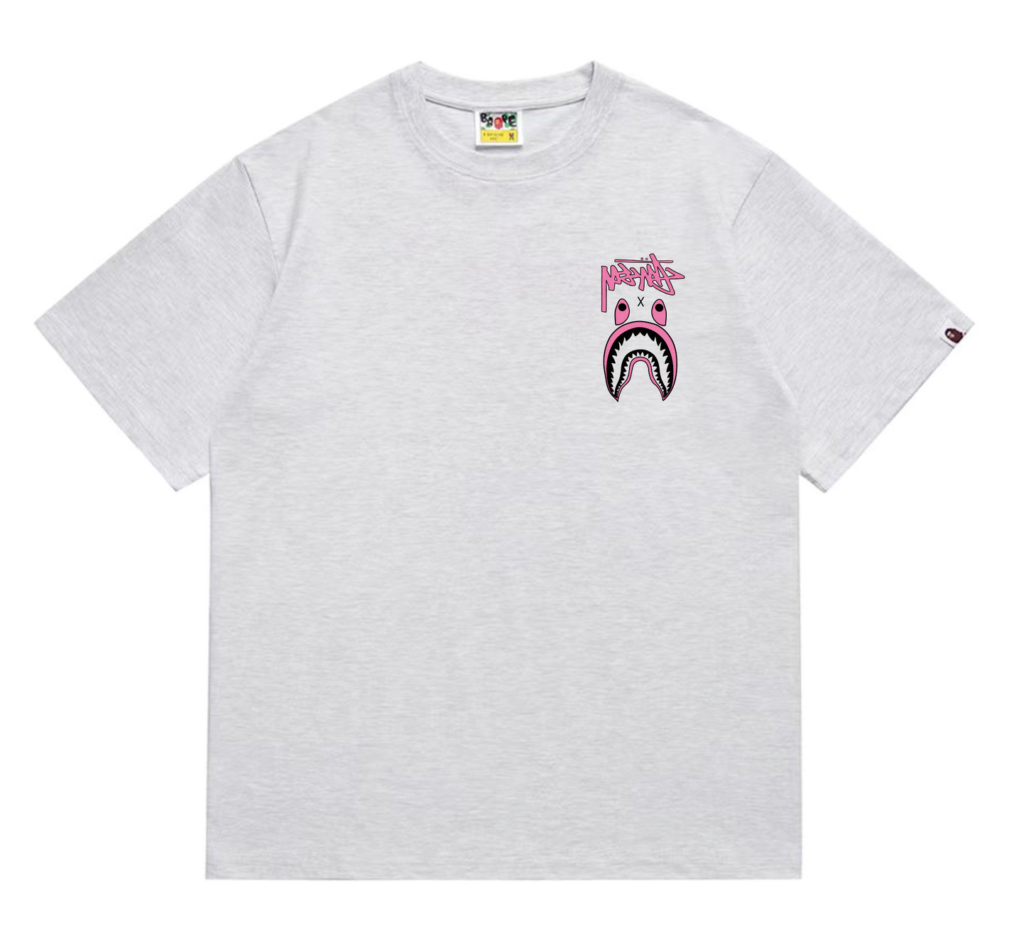 shark print T-shirt